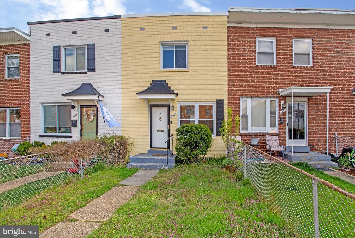 3605 EDISON ST