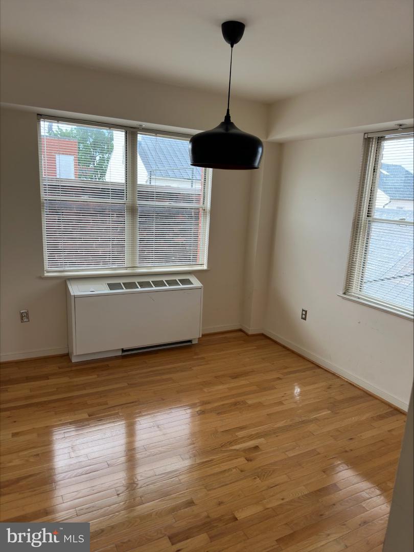 815 King St #5d Property Photo 3
