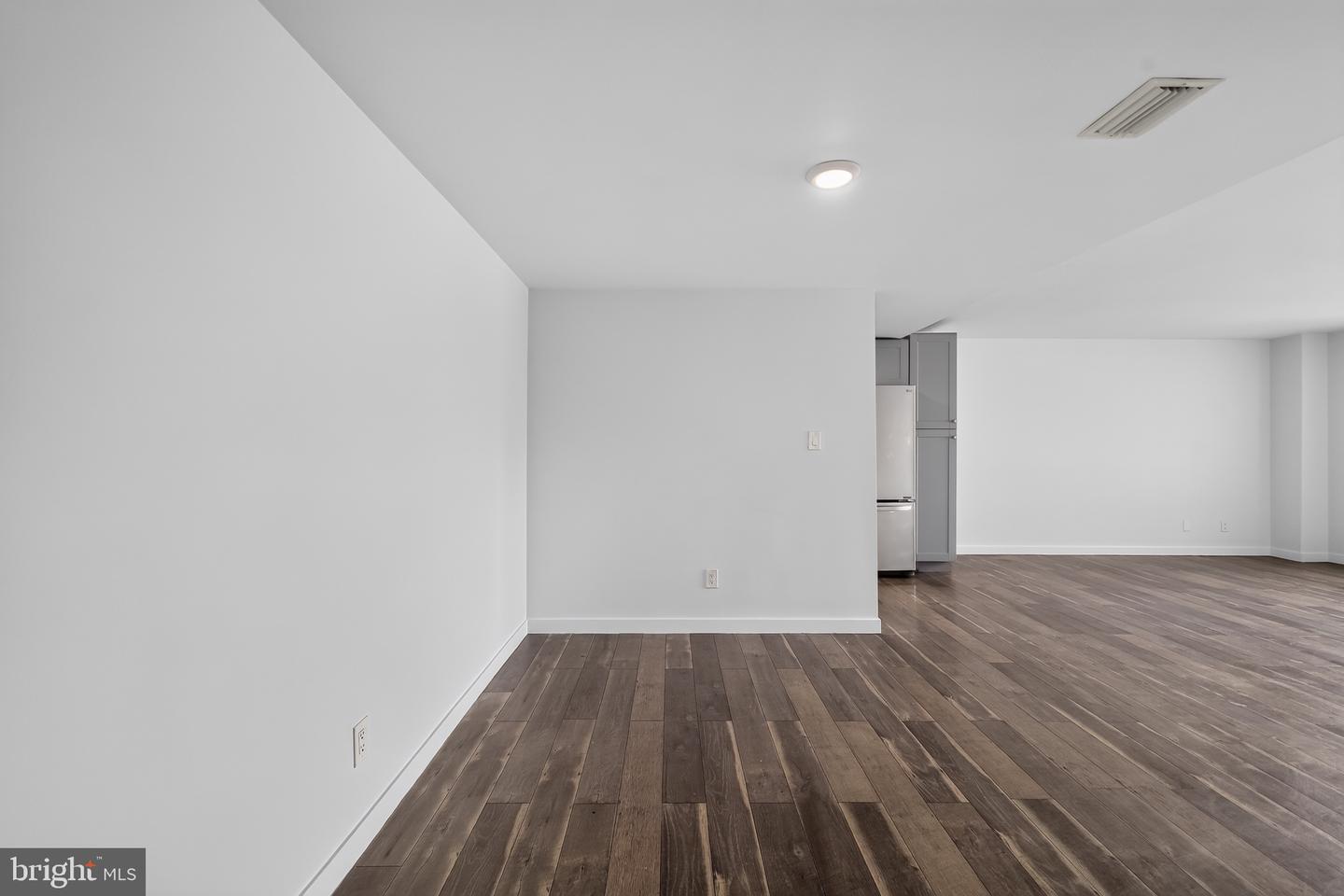 4600 Duke St #403 Property Photo 13