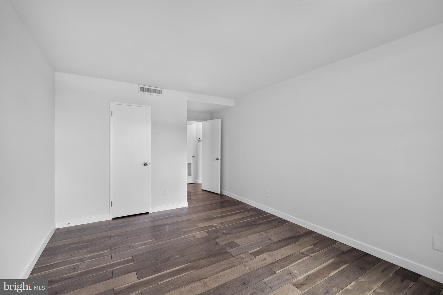 4600 Duke St #403 Property Photo 23