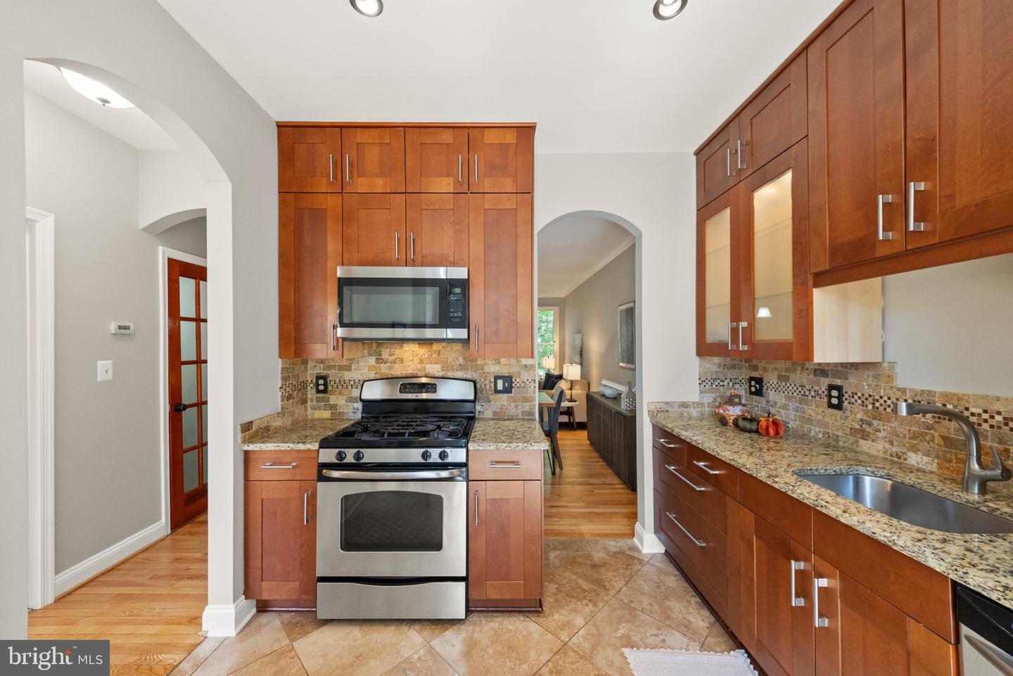 3922 Charles Ave Property Photo 14