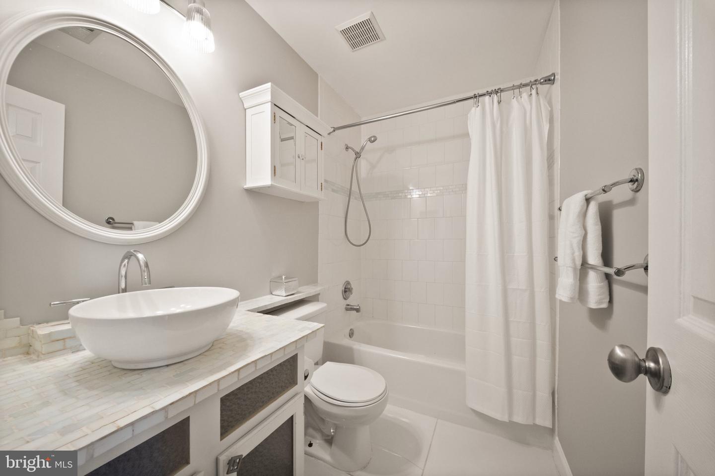 3922 Charles Ave Property Photo 40
