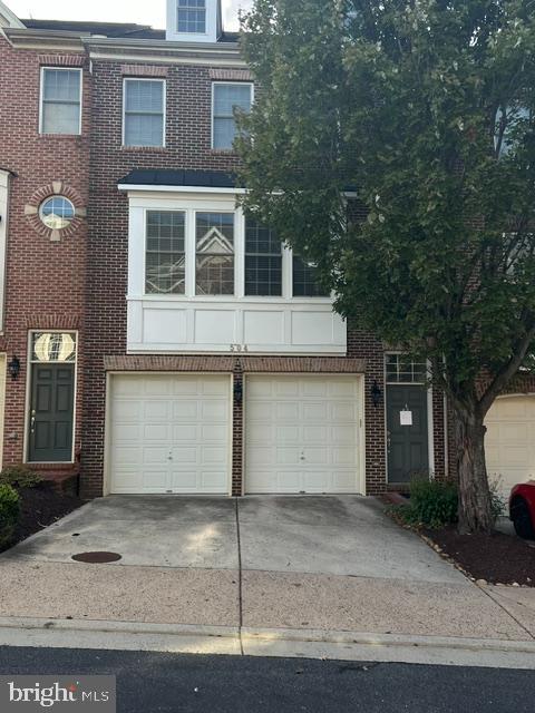 504 TRIADELPHIA WAY Property Photo 1