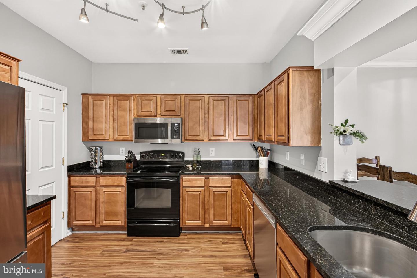 4560 Strutfield Ln #1107 Property Photo 12