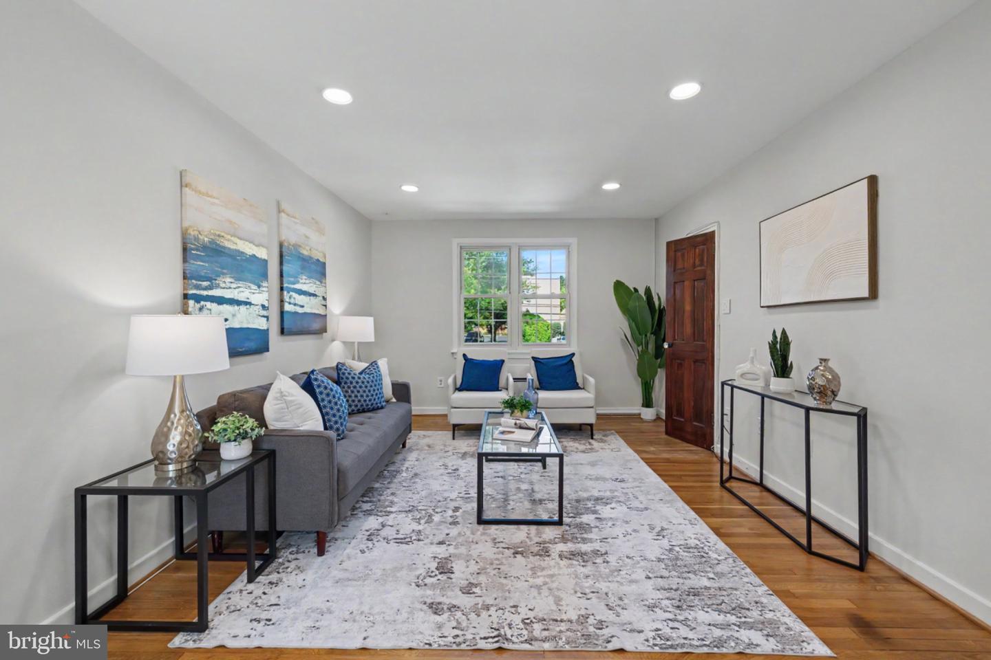 3203 Commonwealth Ave #c Property Photo 4