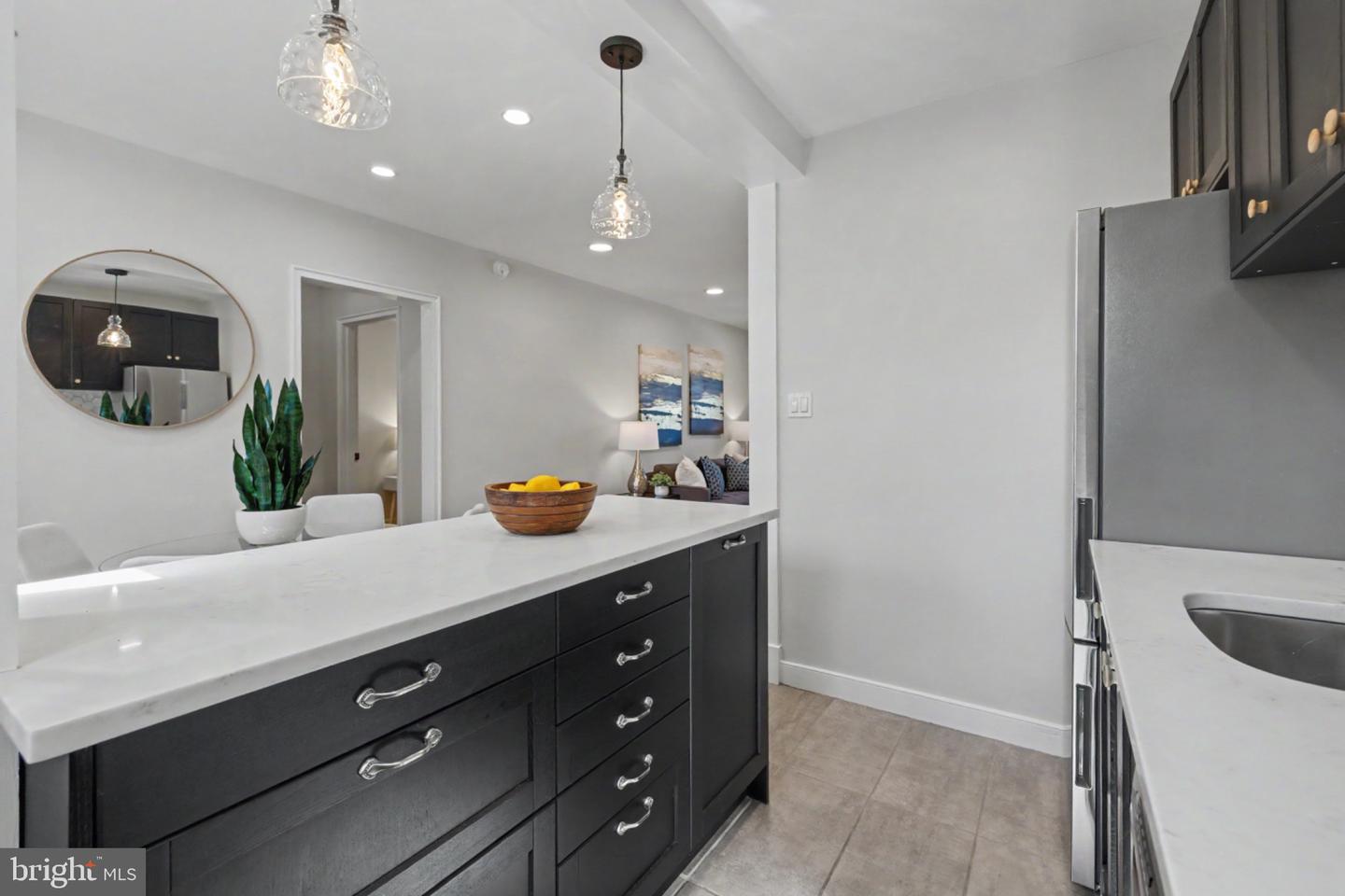 3203 Commonwealth Ave #c Property Photo 10