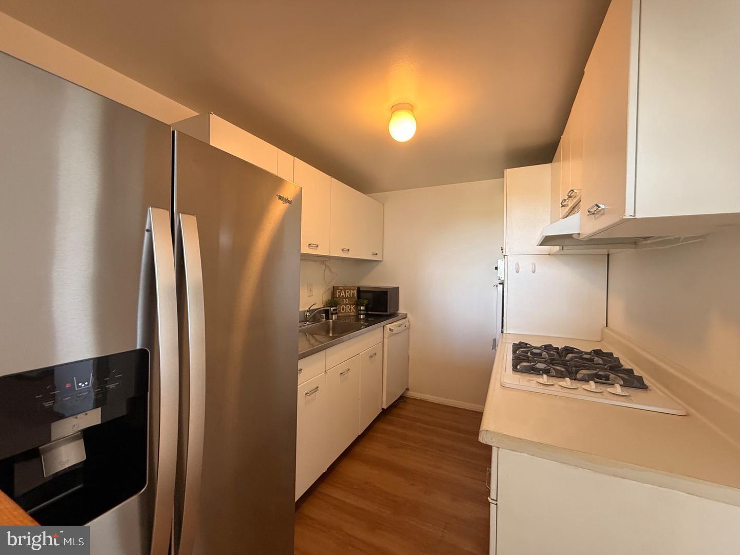 4600 Duke St #1112 Property Photo 11