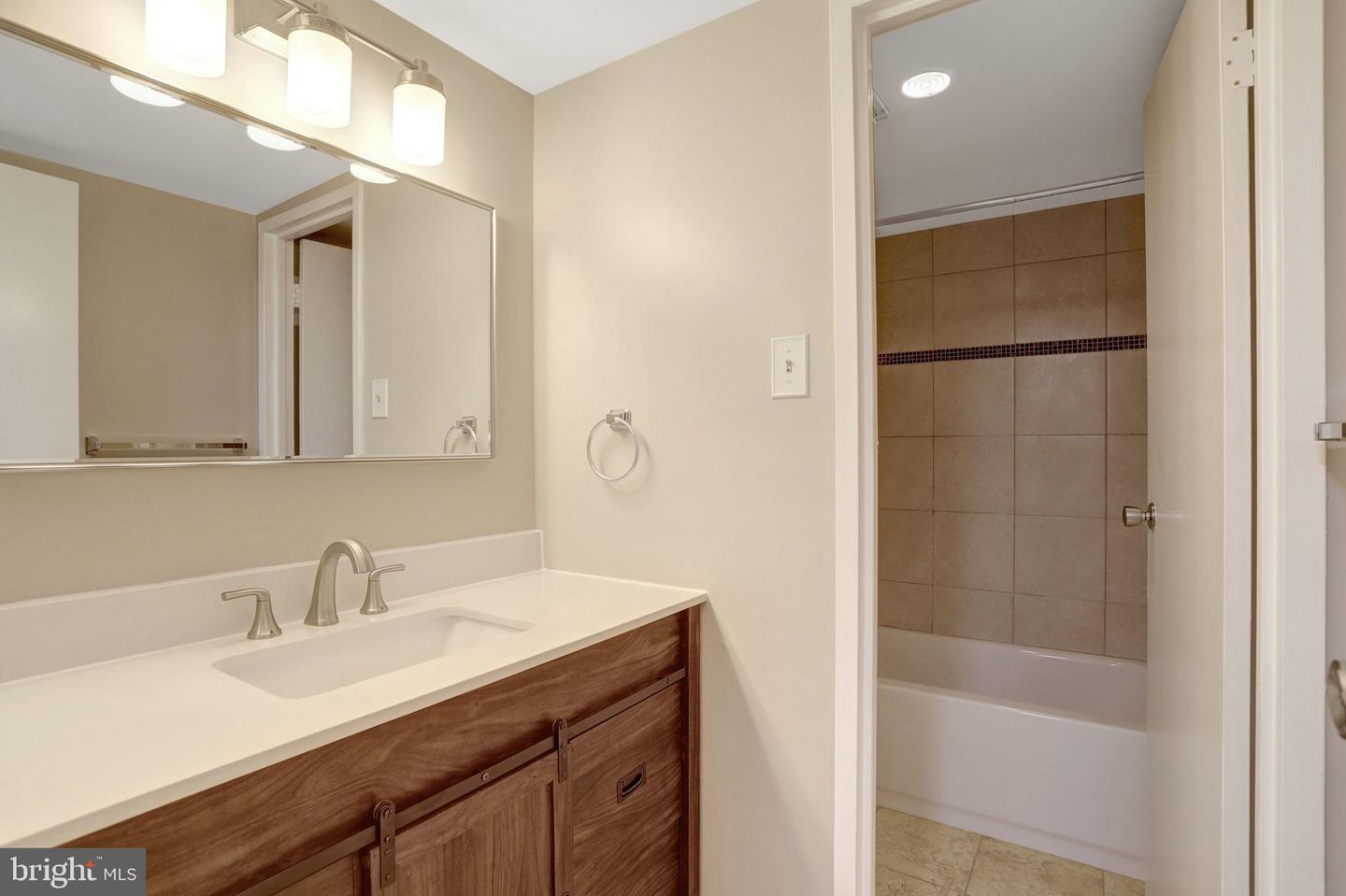 6300 Stevenson Ave #108 Property Photo 21