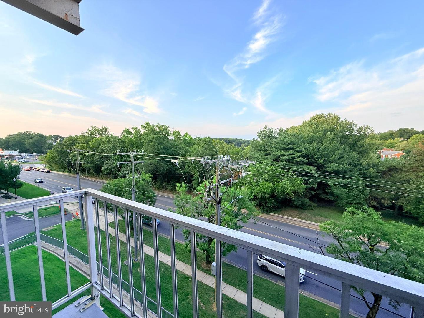 4520 King St #207 Property Photo 5