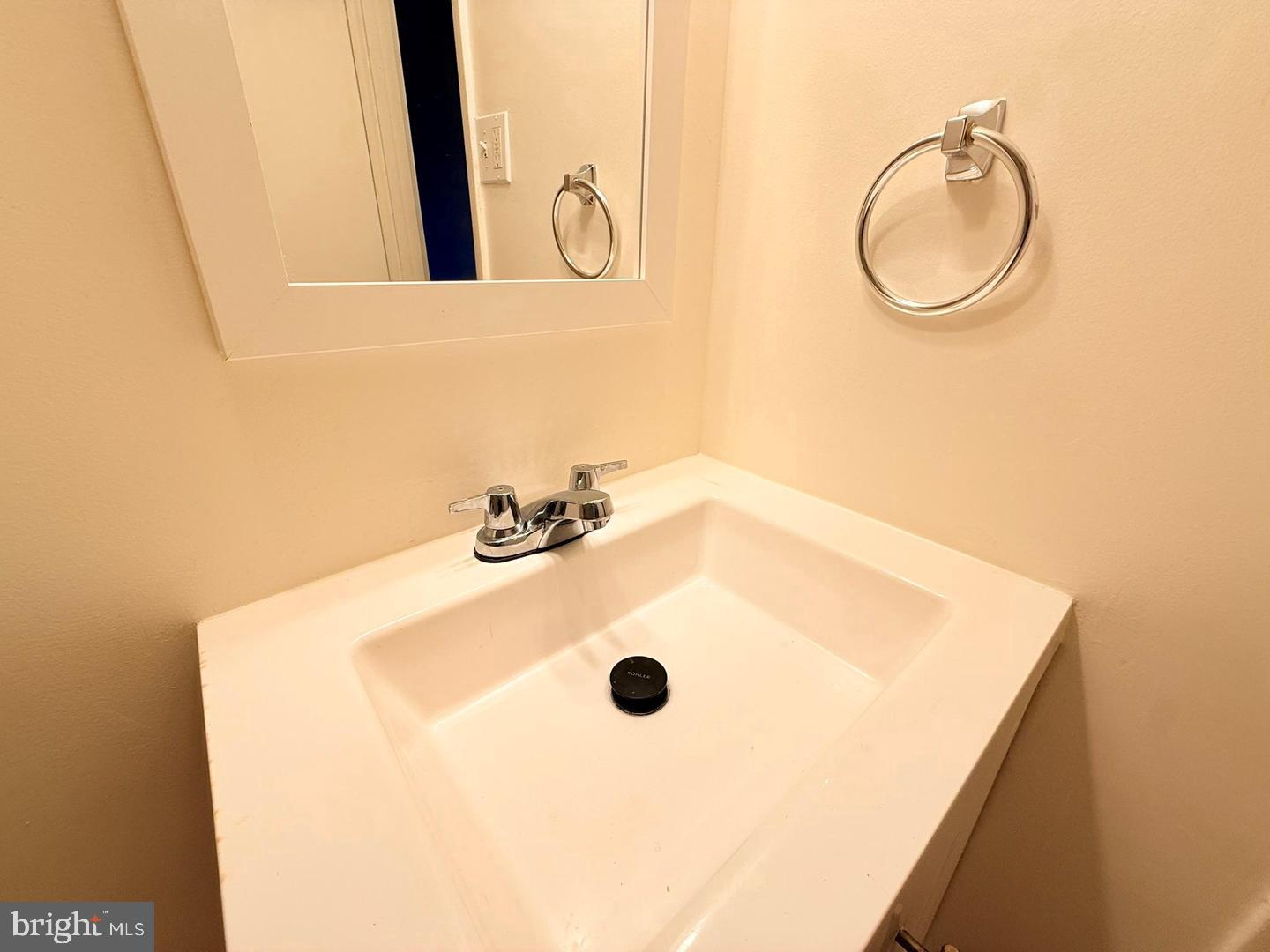4520 King St #207 Property Photo 15