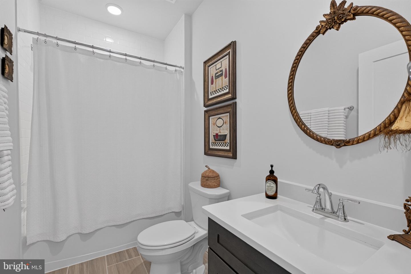 4923 Churchill Mews Property Photo 24