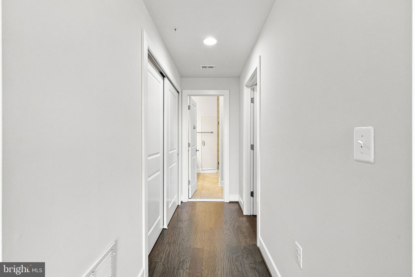 1820 Potomac Ave Property Photo 25