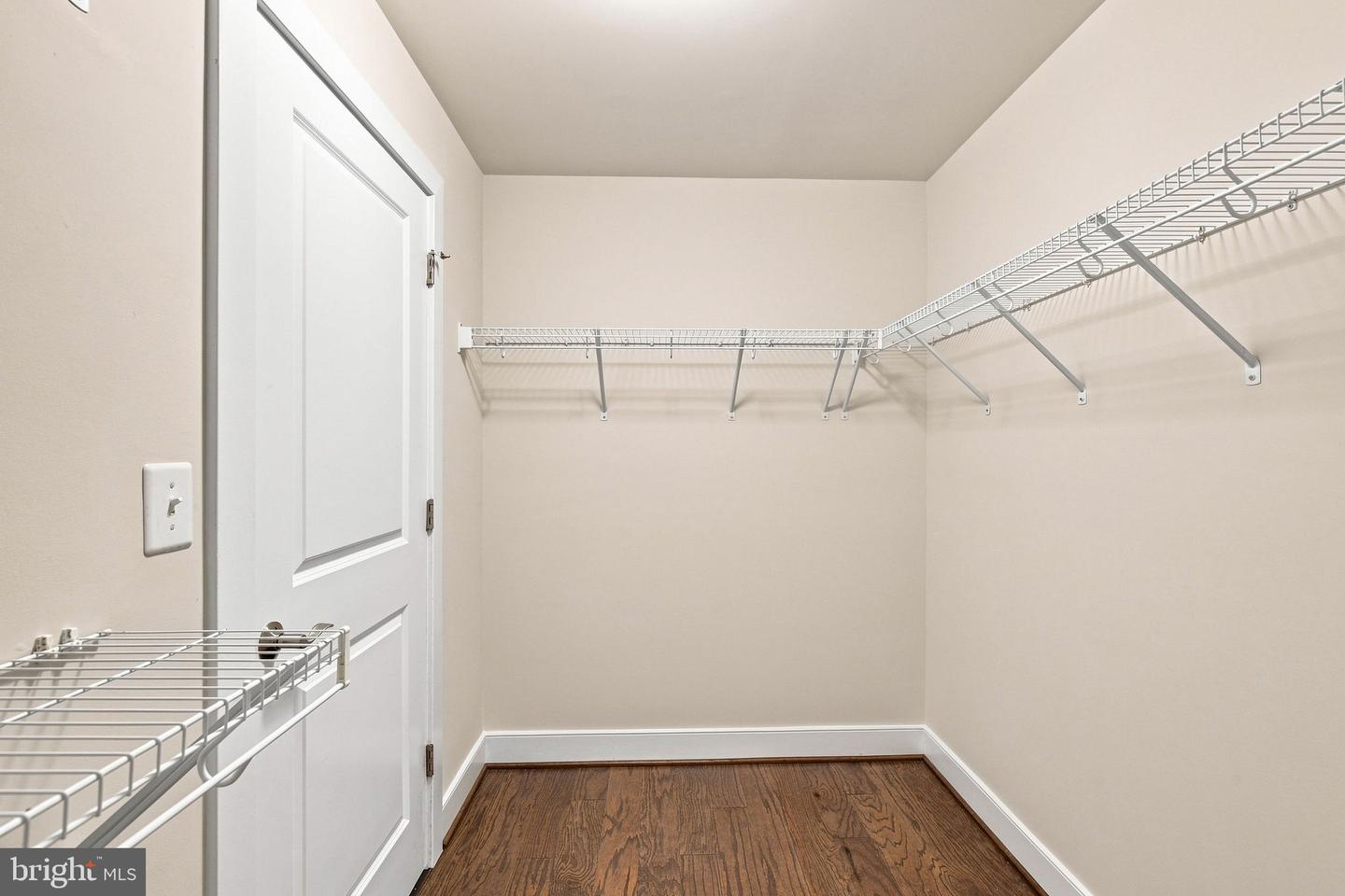 1820 Potomac Ave Property Photo 26