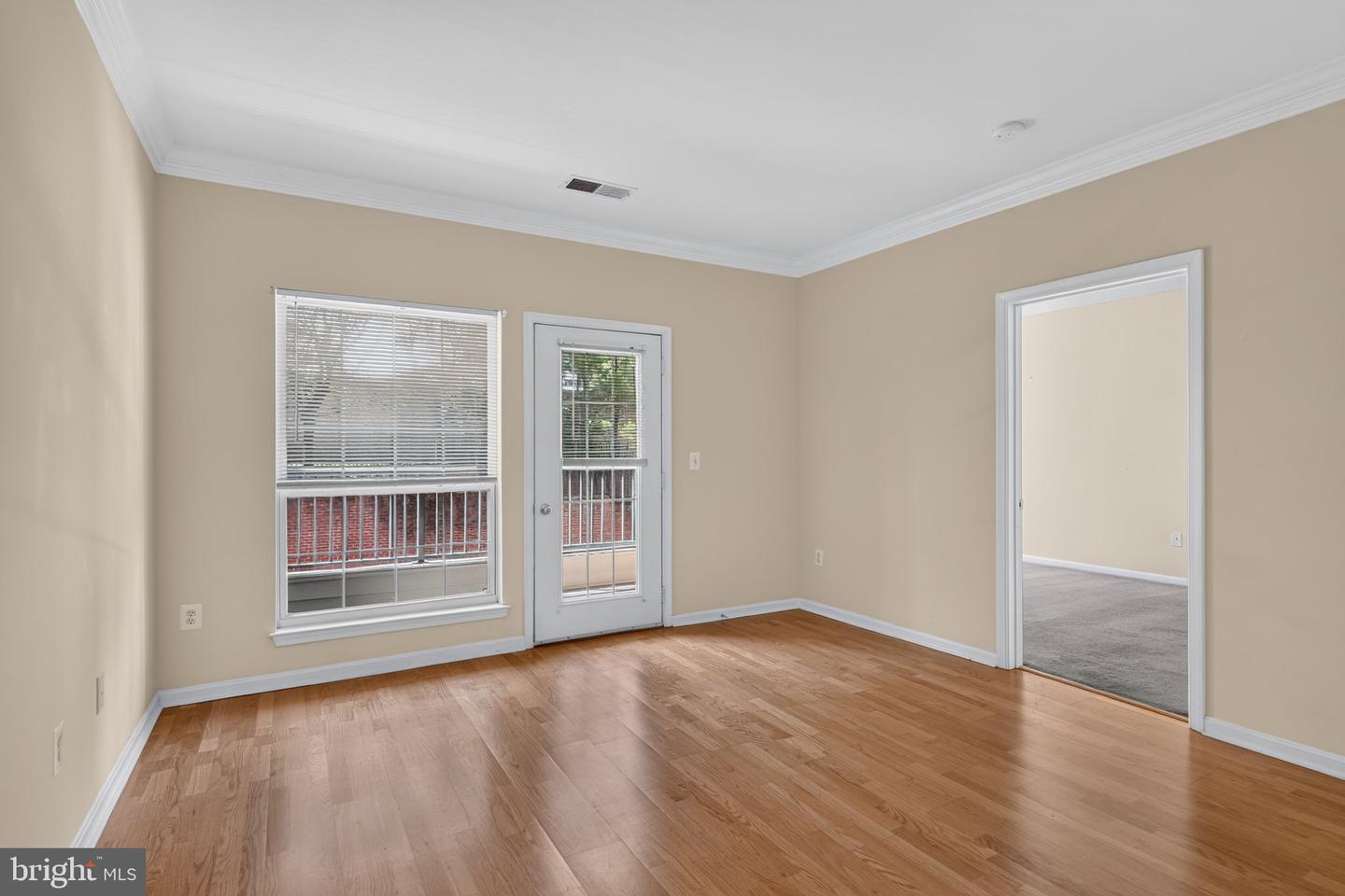 4850 Eisenhower Ave #217 Property Photo 8