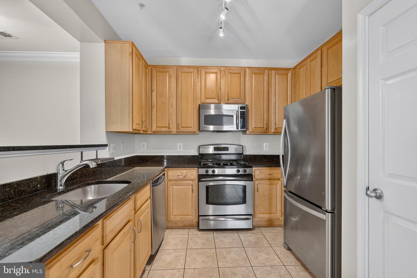 4850 Eisenhower Ave #217 Property Photo 12