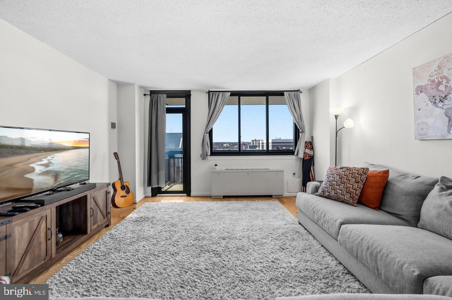 801 N Pitt St #1209 Property Photo 4