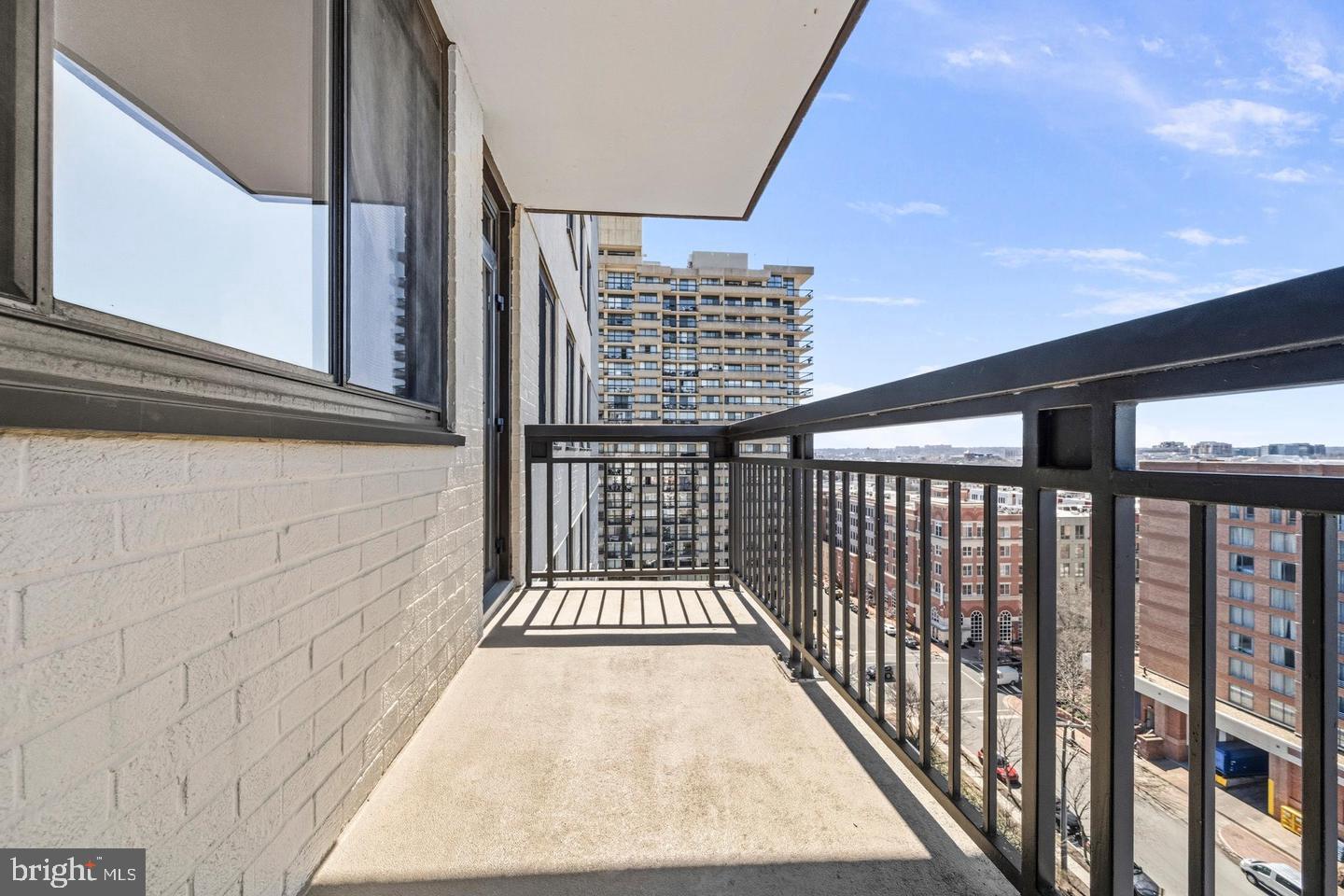 801 N Pitt St #1209 Property Photo 19