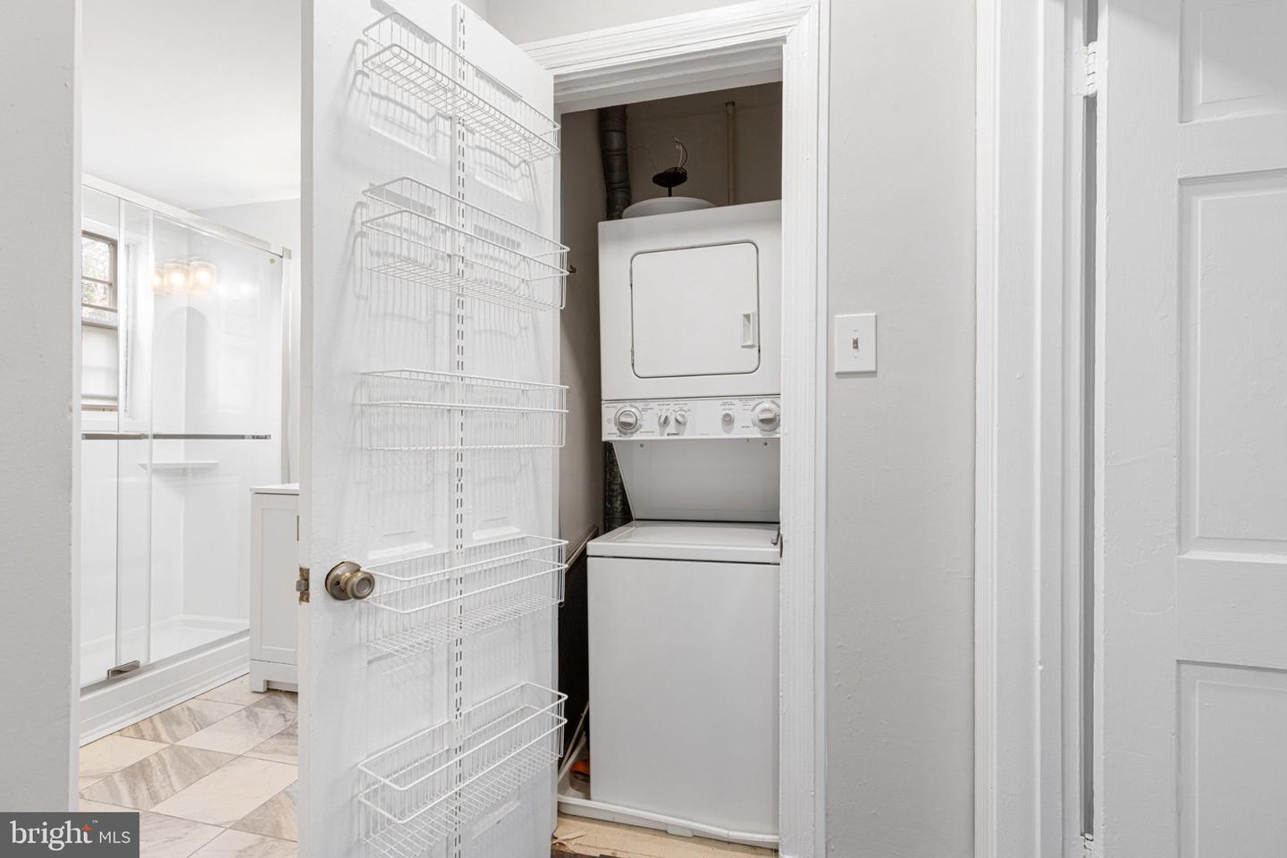 1804 W Abingdon Dr #101 Property Photo 14