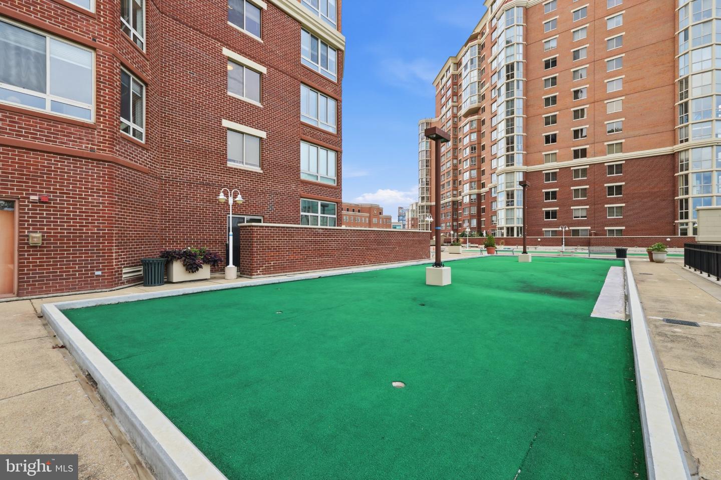 2121 Jamieson Ave #602 Property Photo 12