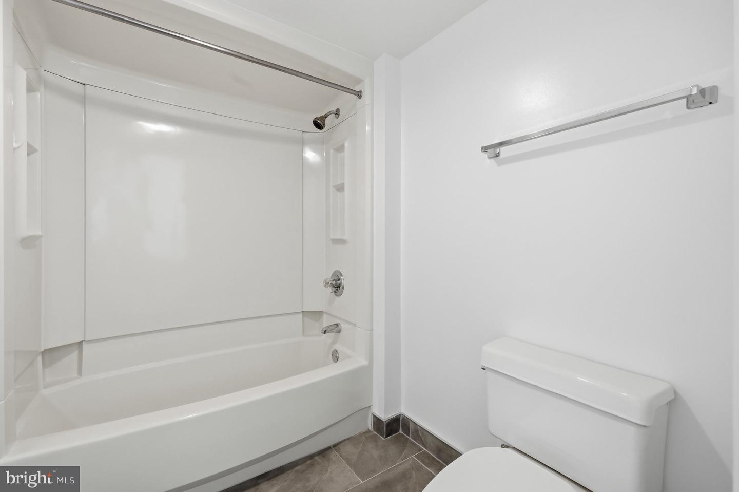 2121 Jamieson Ave #602 Property Photo 43
