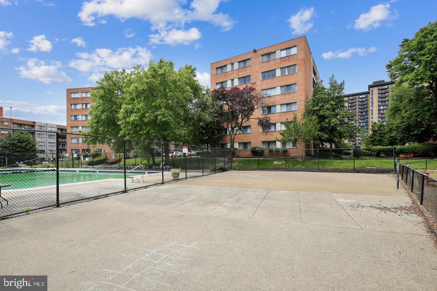 5831 Quantrell Ave #409 Property Photo 17