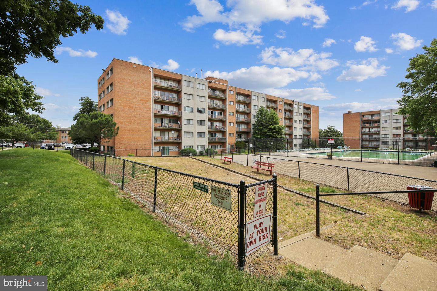 5831 Quantrell Ave #409 Property Photo 18