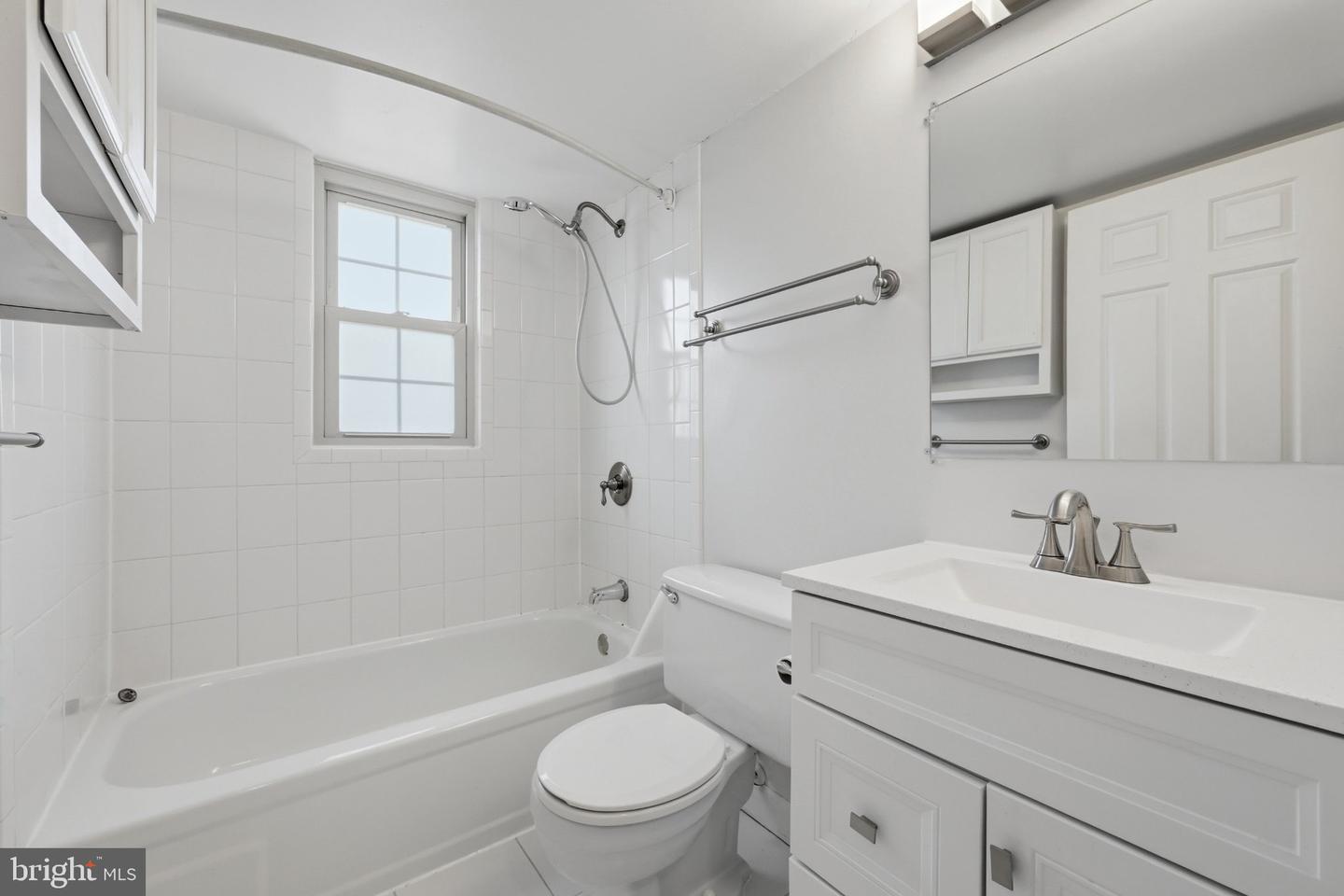 525 Bashford Ln #4 Property Photo 14