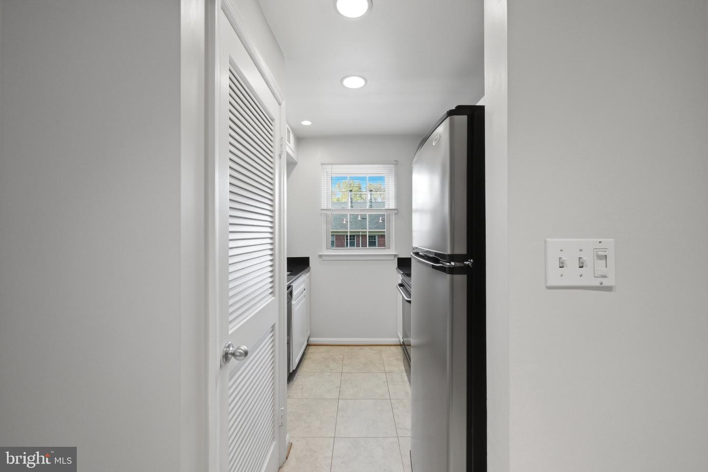 525 Bashford Ln #4 Property Photo 19