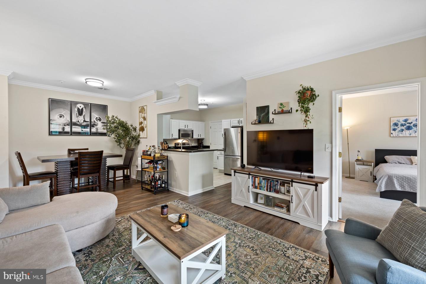 4550 STRUTFIELD LN #2111 Property Photo 1
