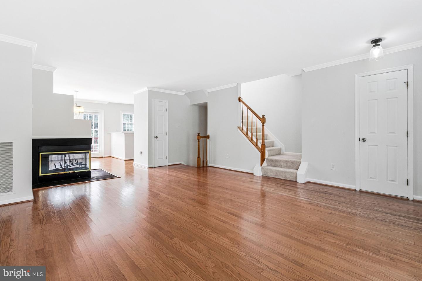 208 ELLSWORTH ST Property Photo 1