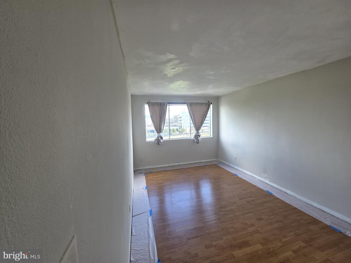 5801 Quantrell Ave #508 Property Photo 5
