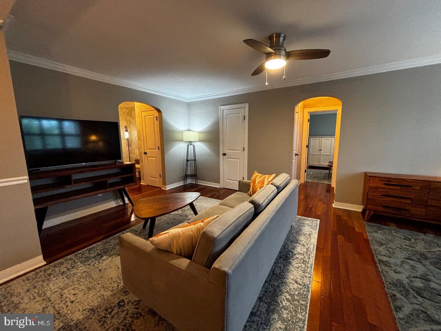 820 S Washington St #226 Property Photo 11