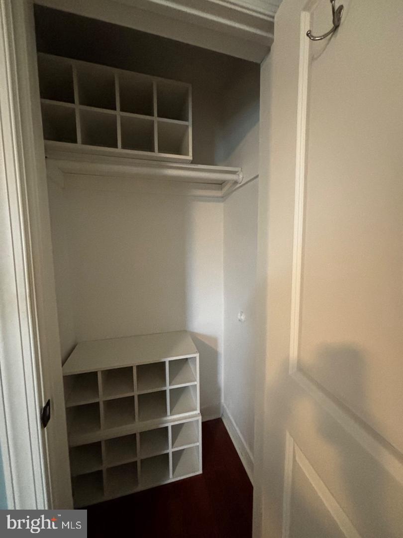 820 S Washington St #226 Property Photo 26