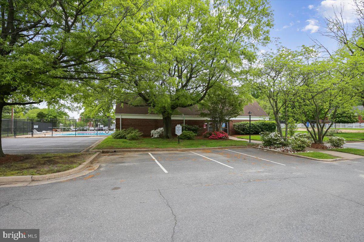 3506 Martha Custis Dr Property Photo 25