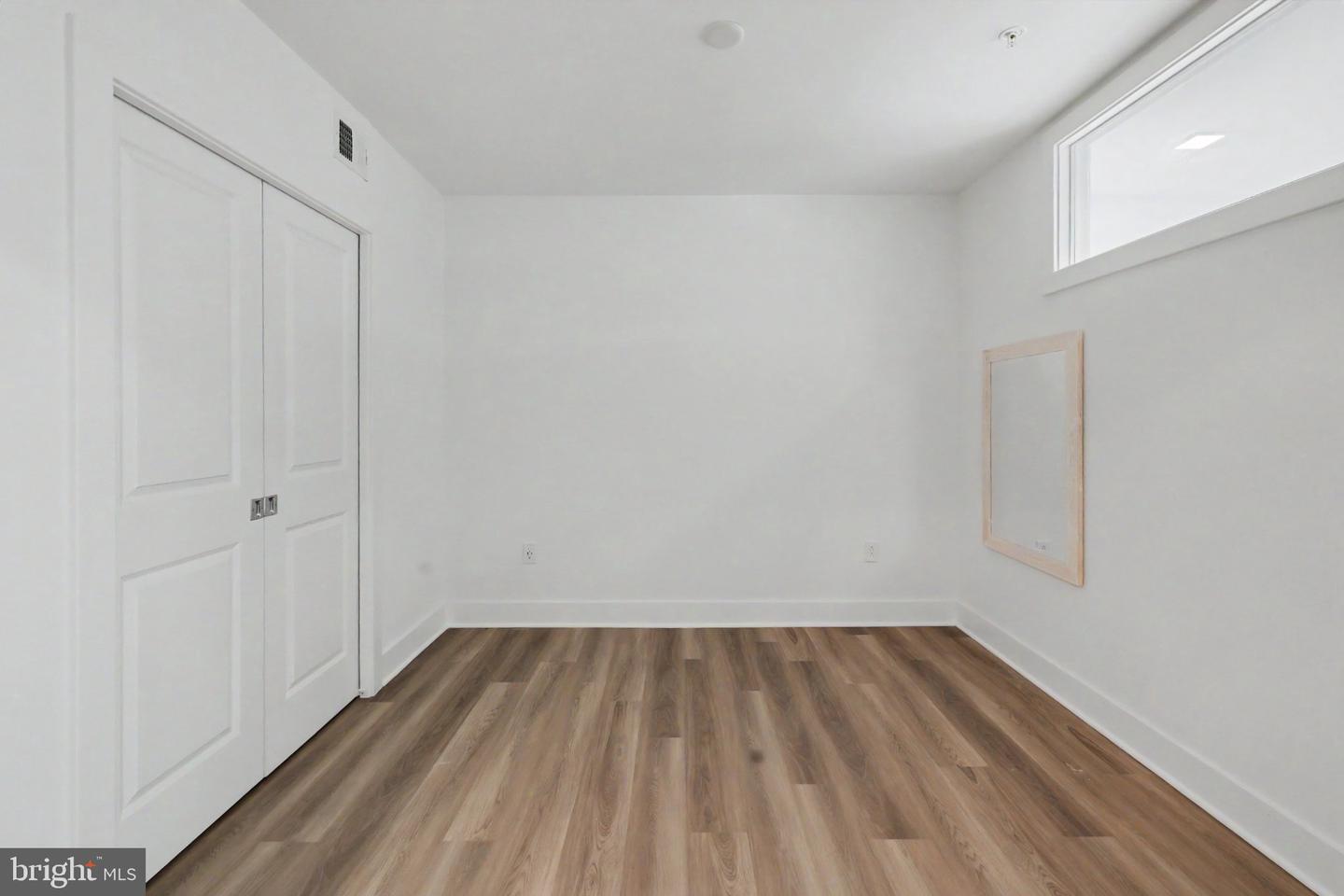 701 N Henry St #503 Property Photo 30
