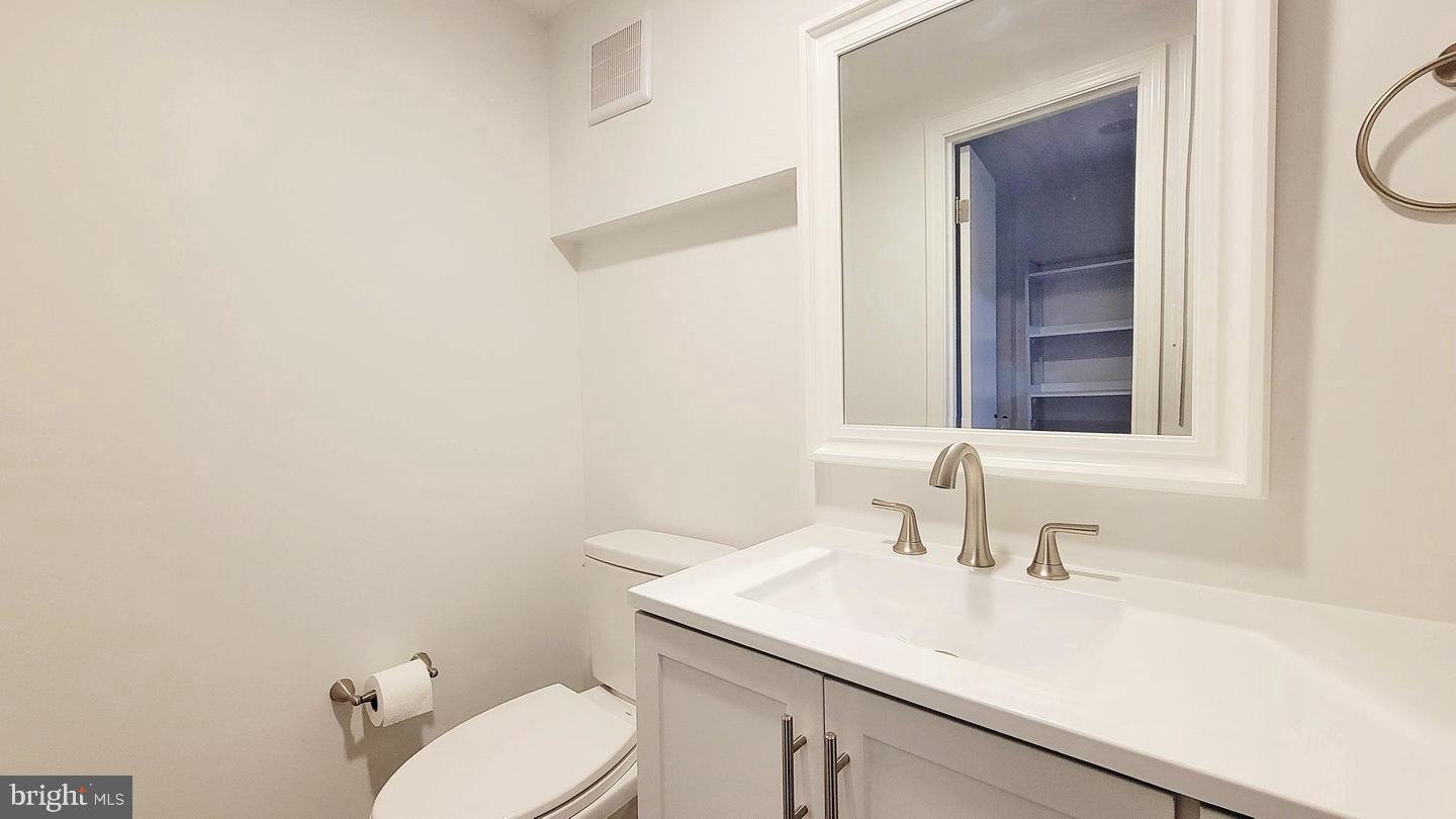 1712 Mt Vernon Ave #a Property Photo 12