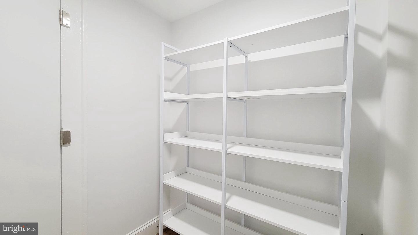1712 Mt Vernon Ave #a Property Photo 13