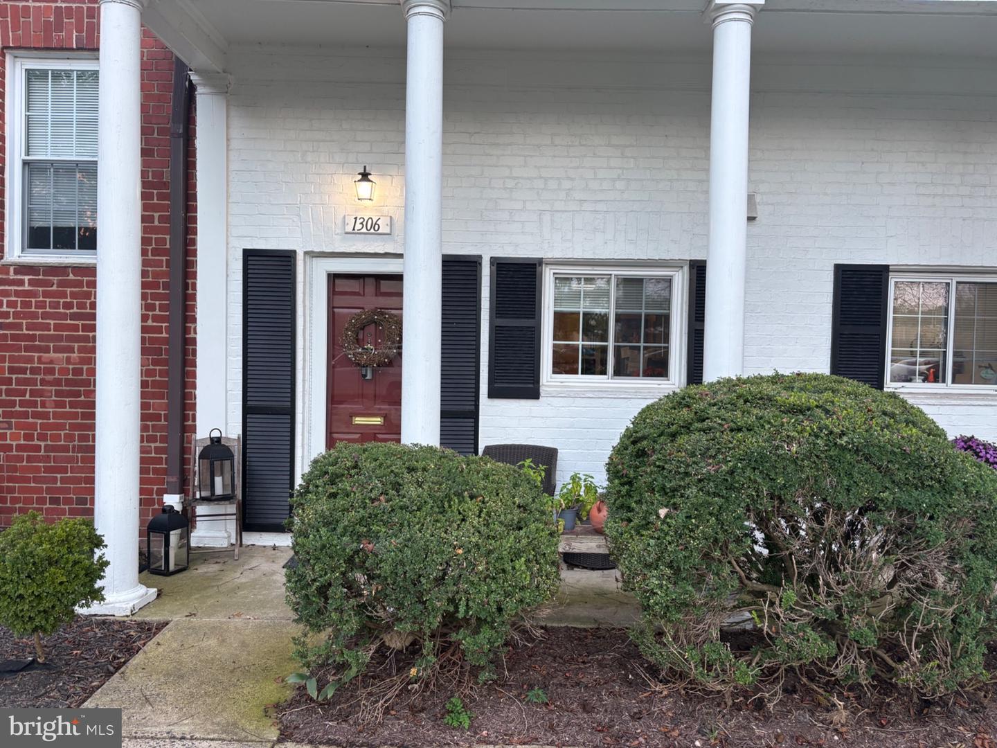 1306 Martha Custis Dr Property Photo 1