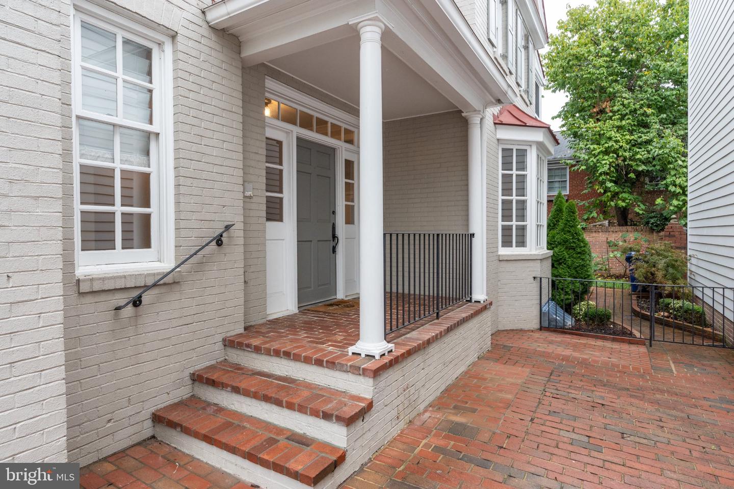 504 S Pitt St Property Photo 3