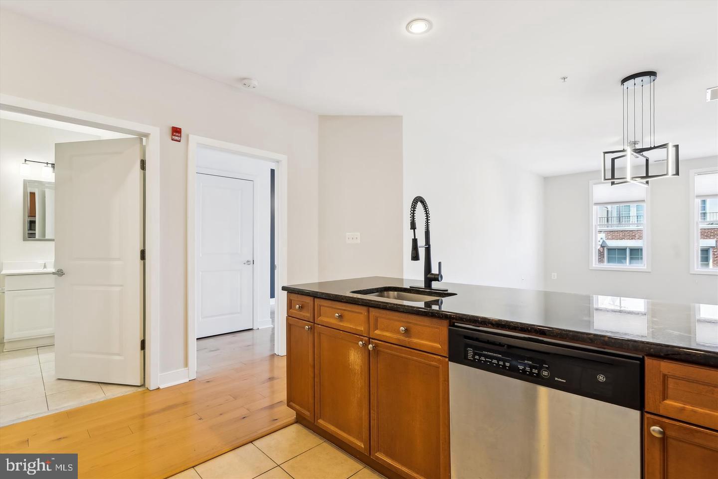 181 E Reed Ave #305 Property Photo 4