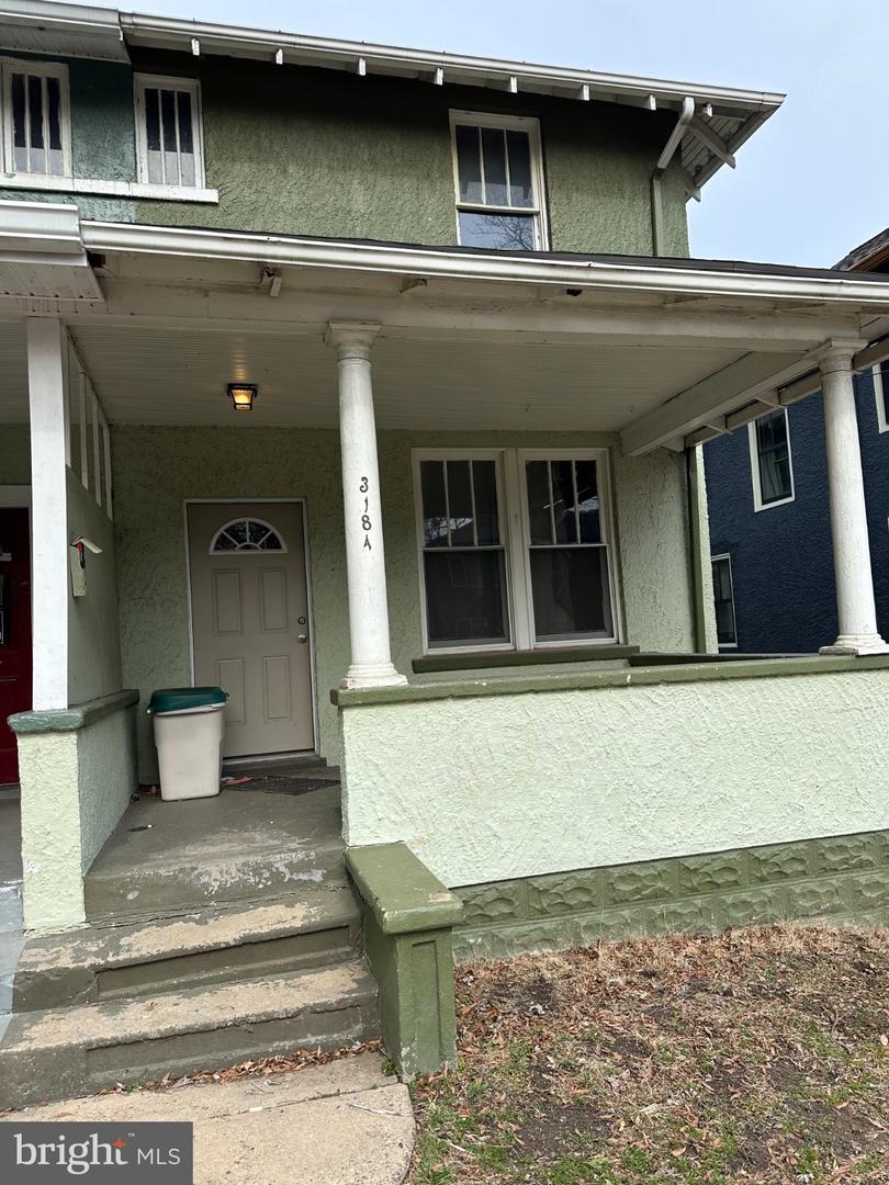 318 E RAYMOND AVE #A Property Photo 1