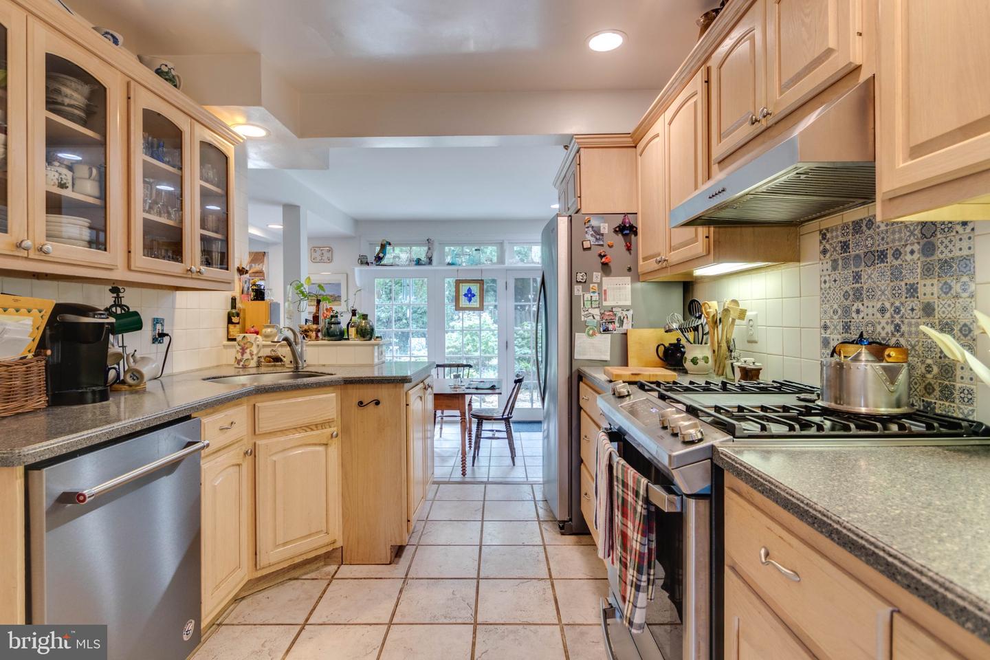 2705 Fordham Rd Property Photo 10