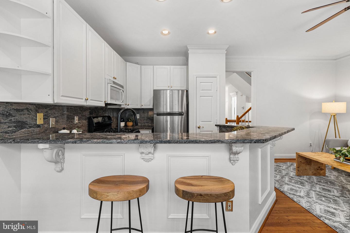 3913 Charles Ave Property Photo 10
