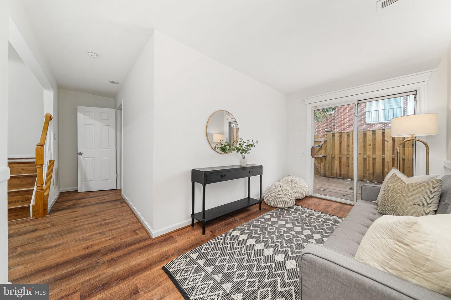 3913 Charles Ave Property Photo 21