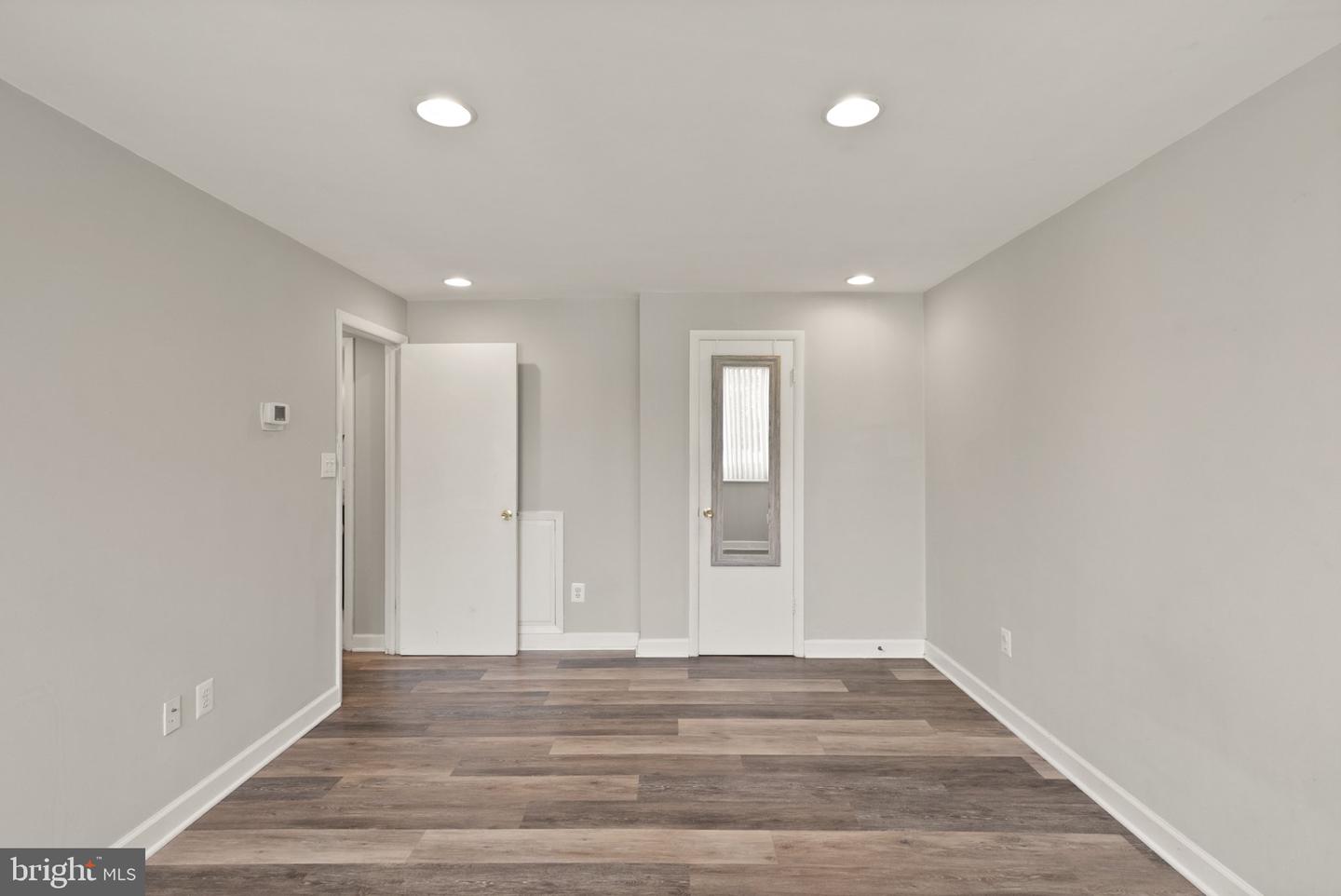 4520 King St #406 Property Photo 26
