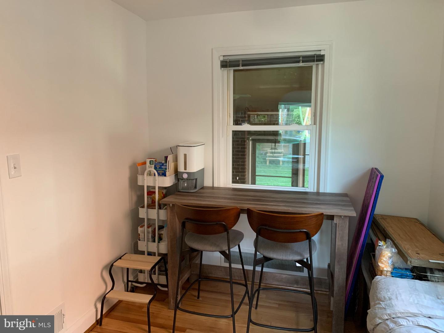9 E Myrtle St Property Photo 7