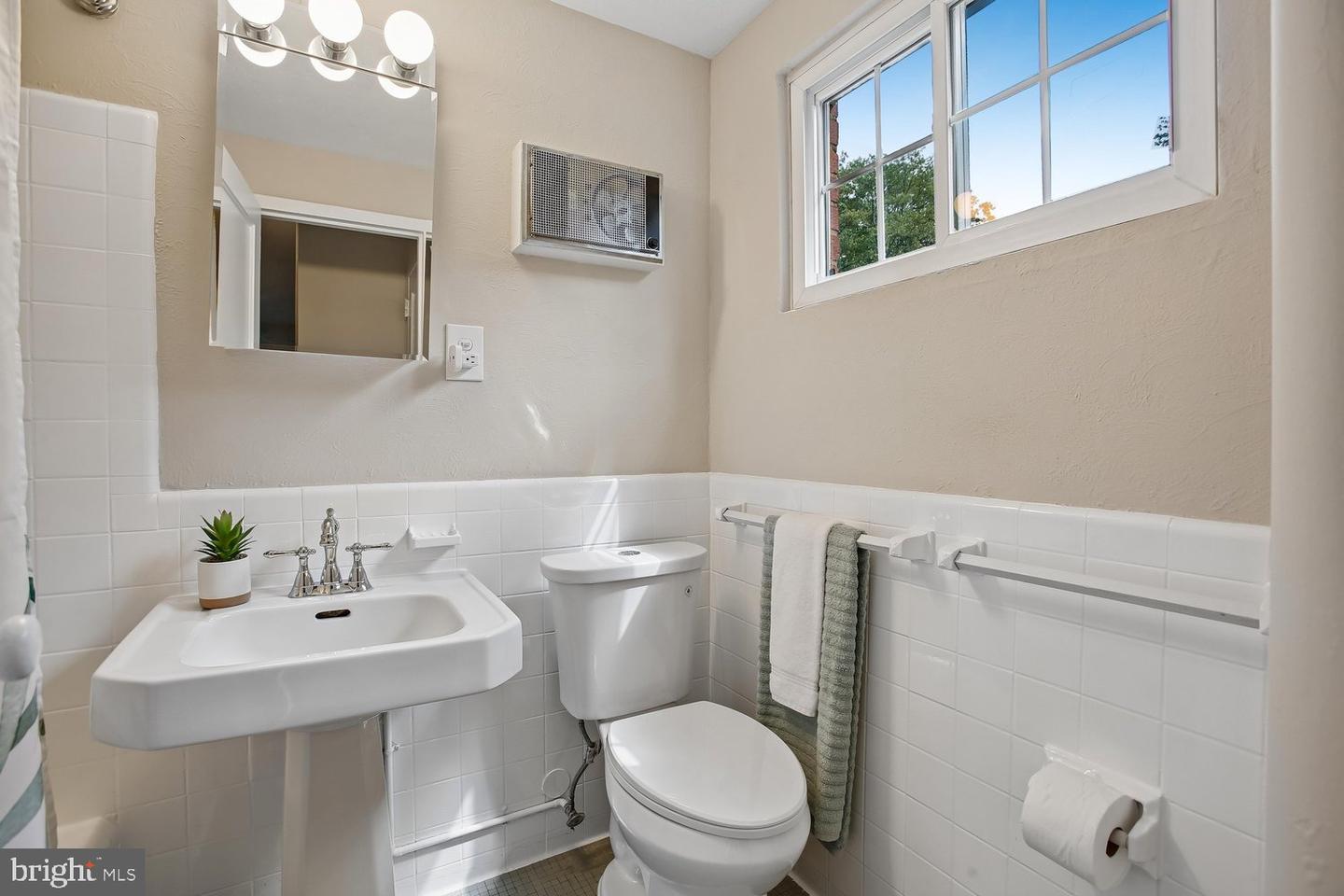 1617 Fitzgerald Ln Property Photo 34