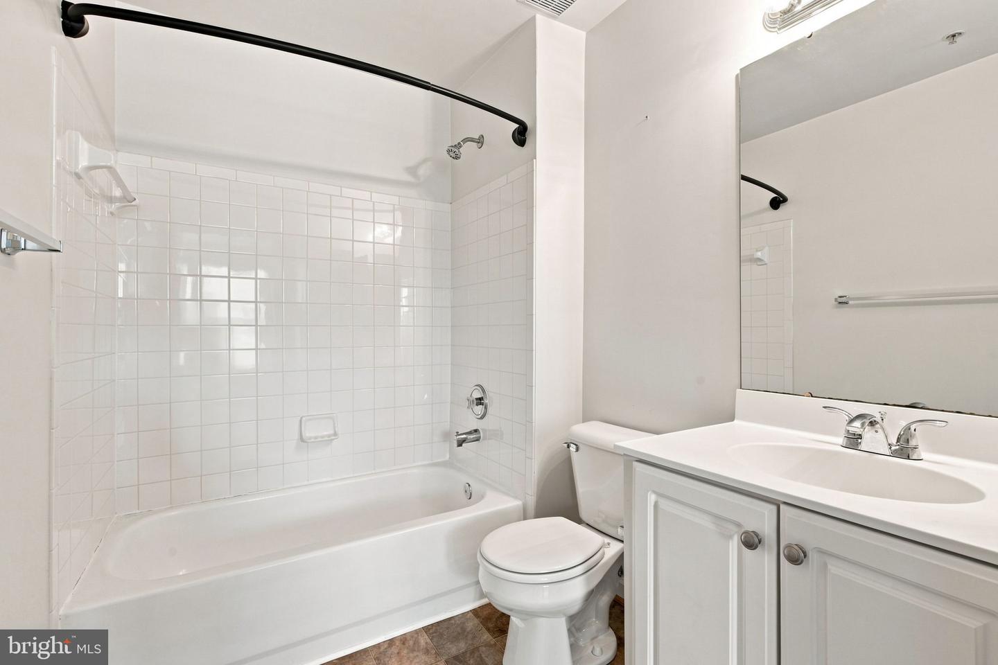 940 Harrison Cir Property Photo 28