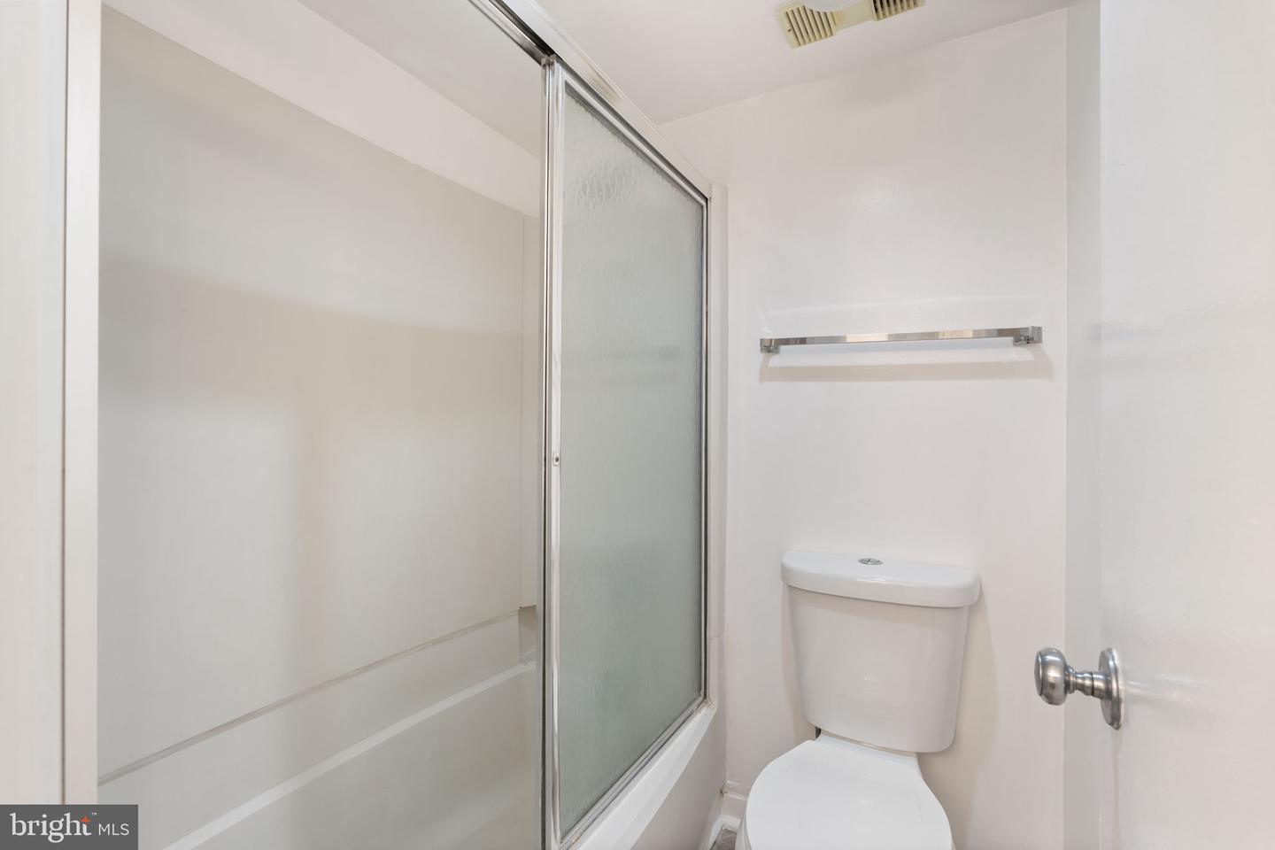 309 Yoakum Pkwy #1705 Property Photo 18