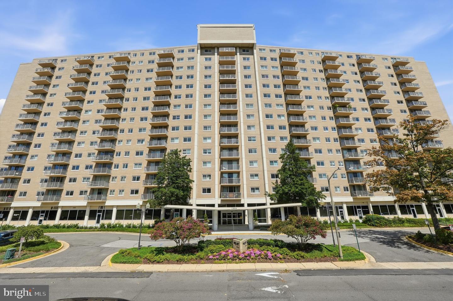 1225 MARTHA CUSTIS DR #403 Property Photo 1